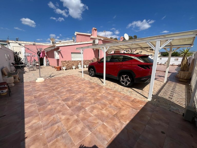 Villa for Sale in Cabo Roig, Alicante 13