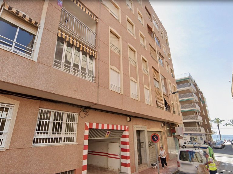 Apartment for Sale in Torrevieja, Alicante 1