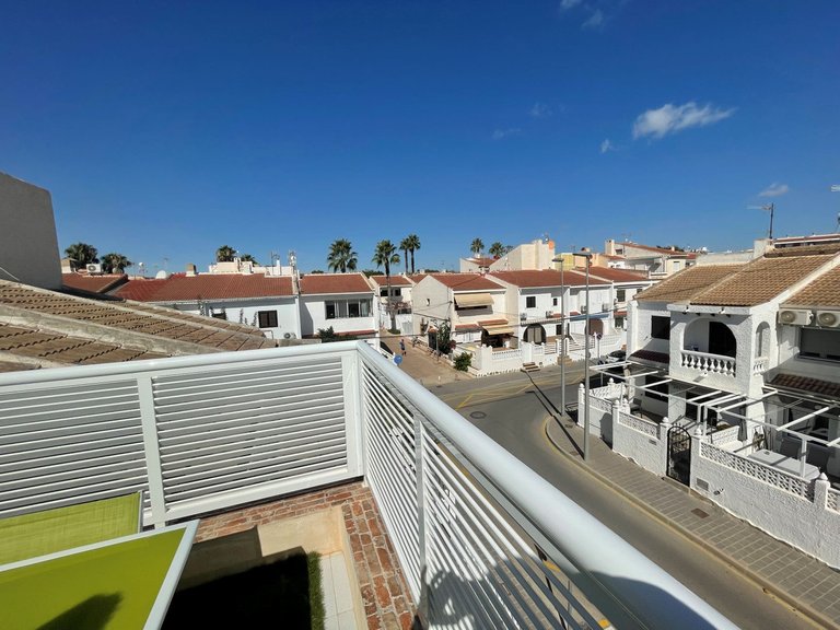 Town House for Sale in Mil Palmeras, Alicante 4