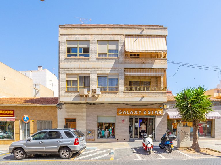 Apartment for Sale in Torrevieja, Alicante 2