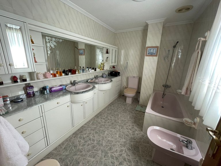 Apartment for Sale in Torrevieja, Alicante 21