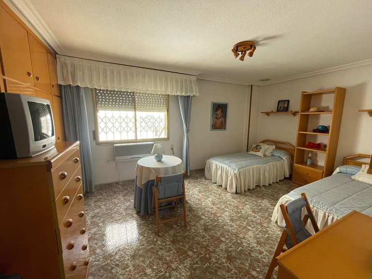 Apartment for Sale in Torrevieja, Alicante 27