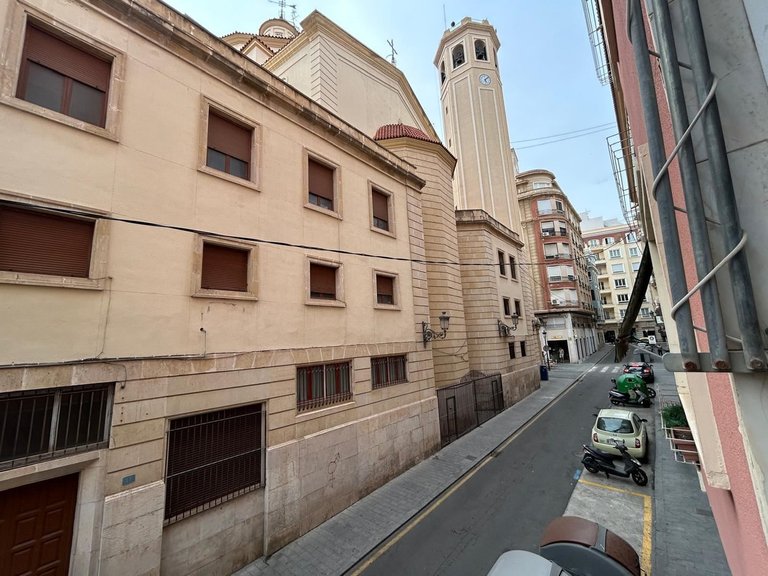 Apartment for Sale in Alicante, Alicante 29