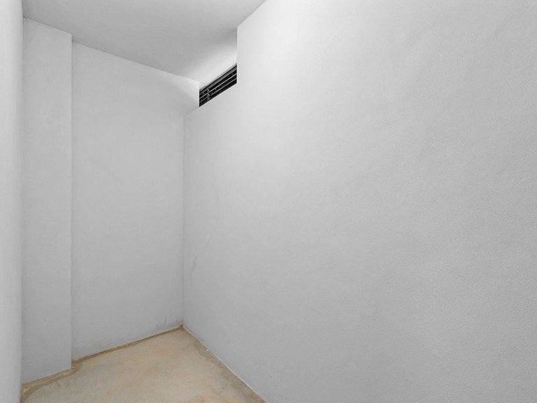 Apartment for Sale in Villamartin, Alicante 21
