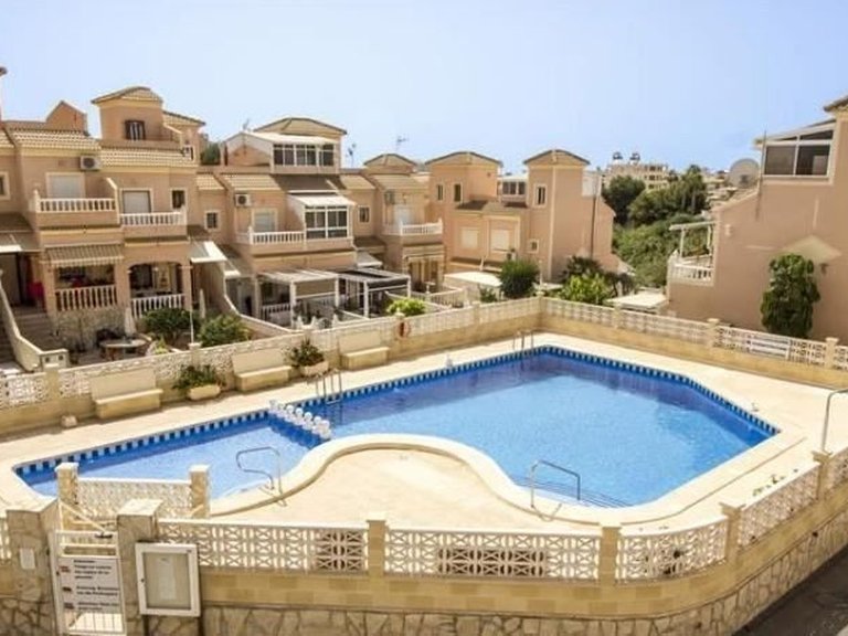 Apartment for Sale in La Florida, Alicante 2
