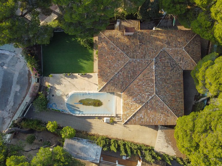 Villa for Sale in Campoamor, Alicante 1