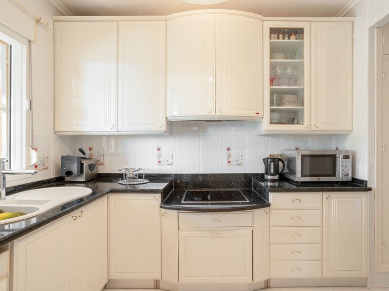 Villa for Sale in Villamartin, Alicante 28