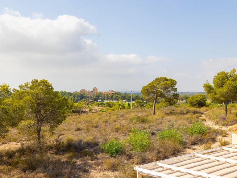 Villa for Sale in Villamartin, Alicante 49