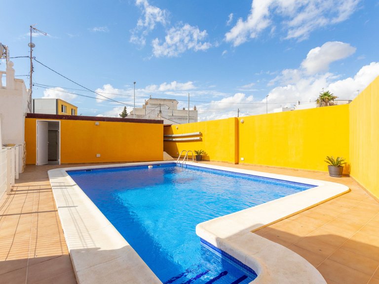 Town House for Sale in Los Montesinos, Alicante 2