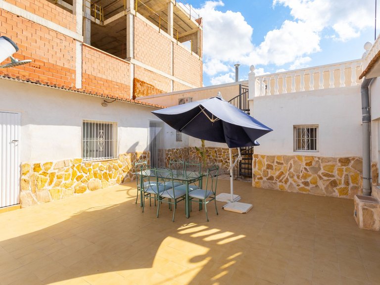 Town House for Sale in Los Montesinos, Alicante 33