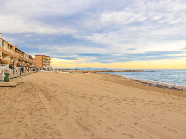 Apartment for Sale in Torrevieja, Alicante 24