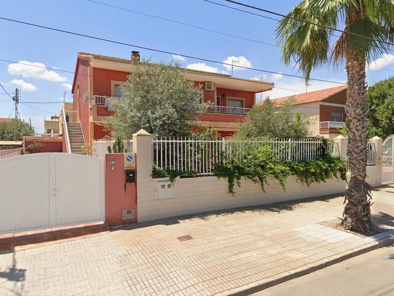 Apartment for Sale in Los Alcazares, Murcia 1