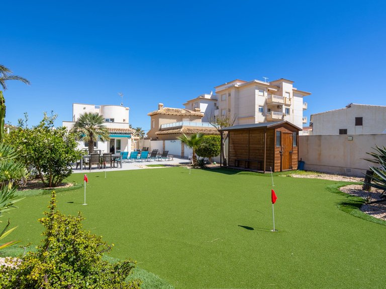 Villa for Sale in Playa Flamenca, Alicante 5