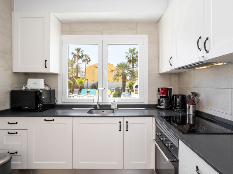 Villa for Sale in Playa Flamenca, Alicante 11
