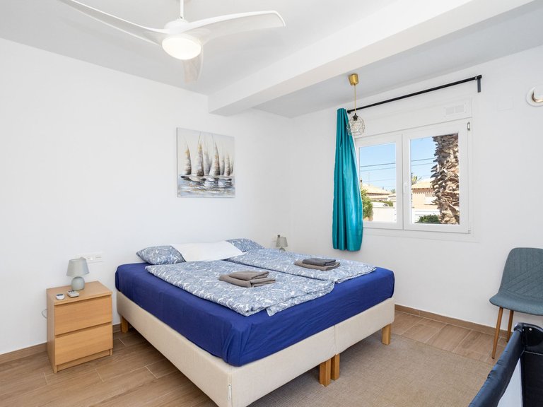 Villa for Sale in Playa Flamenca, Alicante 20