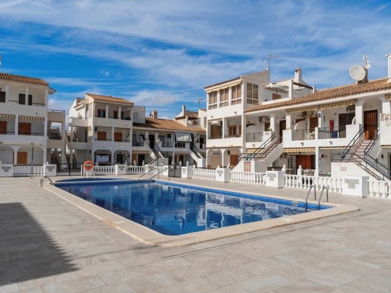 Apartment for Sale in Torrevieja, Alicante 1