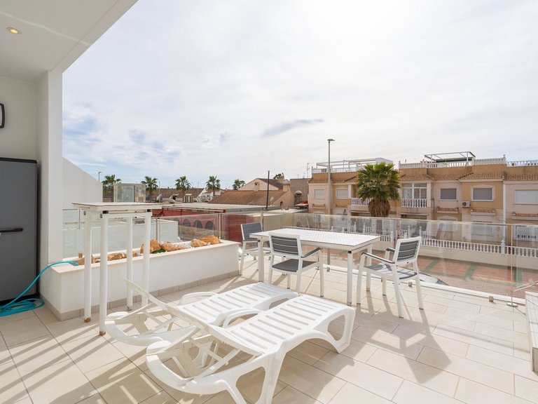 Villa for Sale in Los Alcazares, Murcia 37