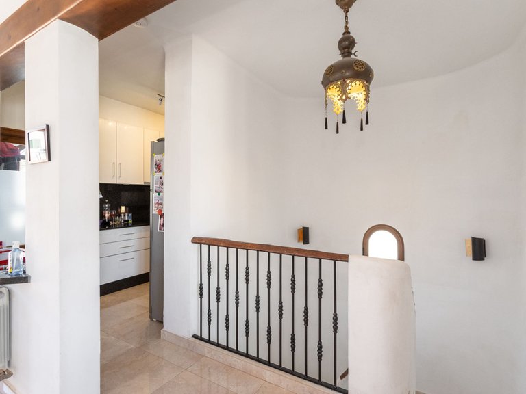 Villa for Sale in Villamartin, Alicante 6