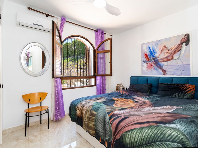 Villa for Sale in Villamartin, Alicante 8