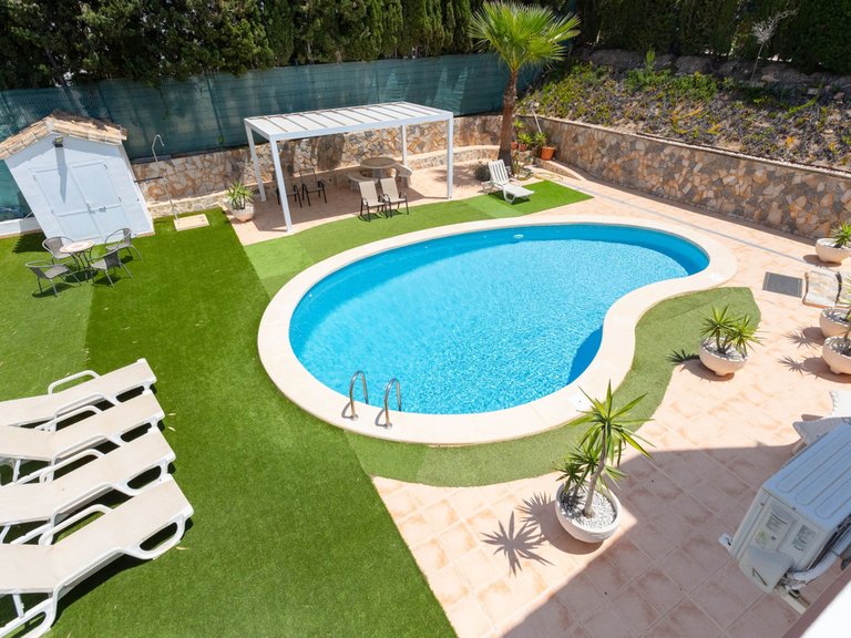 Villa for Sale in Villamartin, Alicante 31
