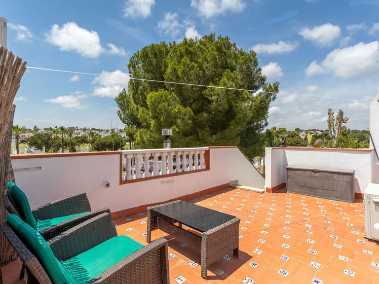 Villa for Sale in Villamartin, Alicante 33
