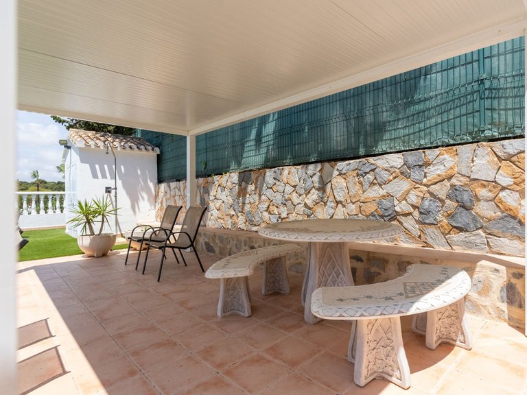 Villa for Sale in Villamartin, Alicante 45