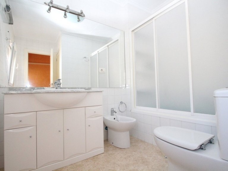 Villa for Sale in Cabo Roig, Alicante 34