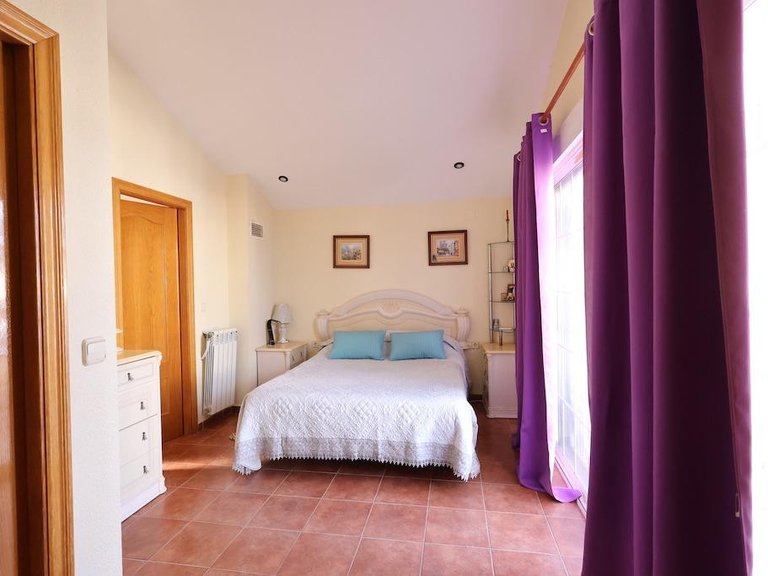 Villa for Sale in Playa Flamenca, Alicante 16