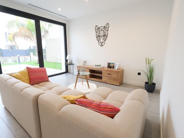 Villa for Sale in Los Alcazares, Murcia 9