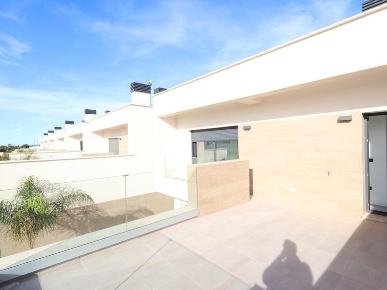 Villa for Sale in Los Alcazares, Murcia 16