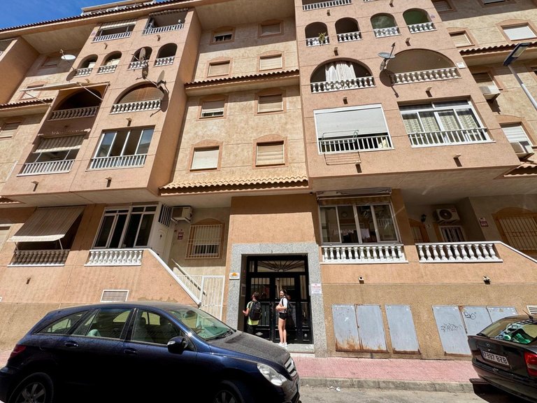 Apartment for Sale in Torrevieja, Alicante 37