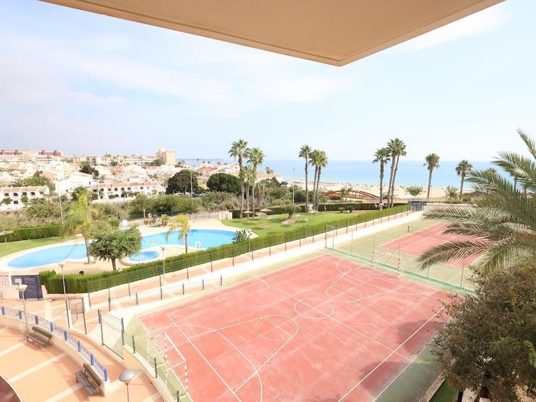 Apartment for Sale in Mil Palmeras, Alicante 21