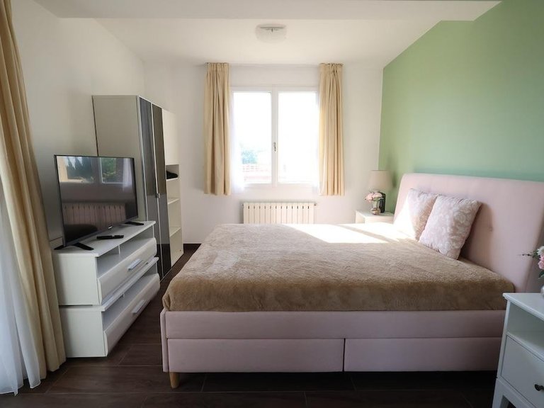 Villa for Sale in Cabo Roig, Alicante 20