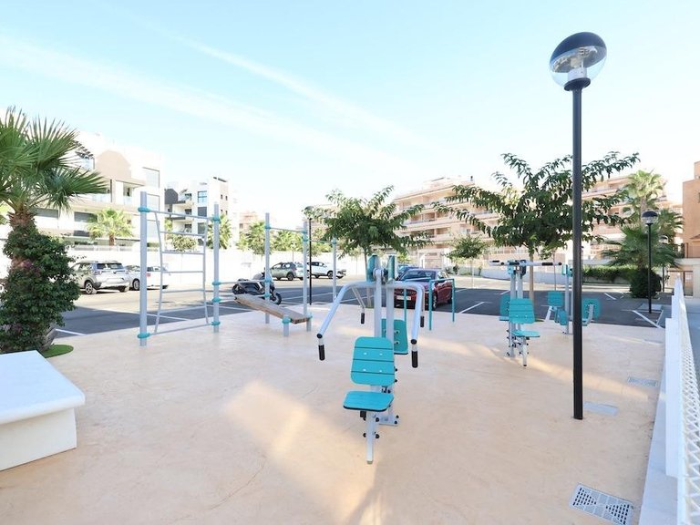 Apartment for Sale in Villamartin, Alicante 23