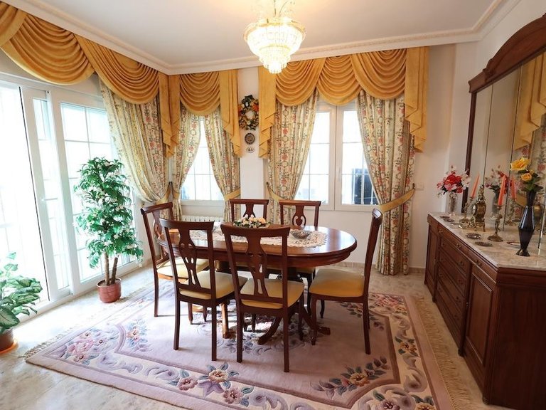 Villa for Sale in Villamartin, Alicante 6