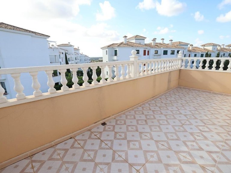 Villa for Sale in Villamartin, Alicante 25