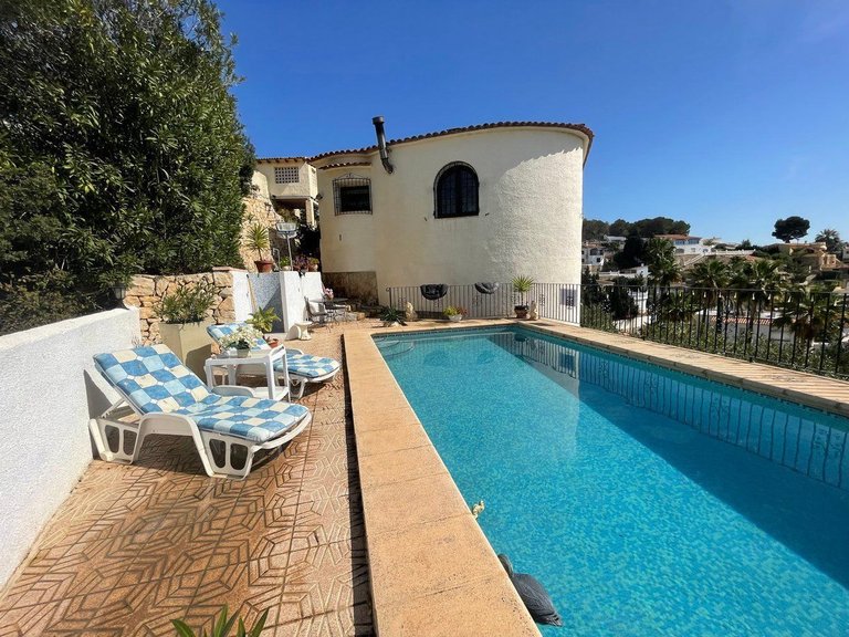 Villa for Sale in Algorfa, Alicante 1