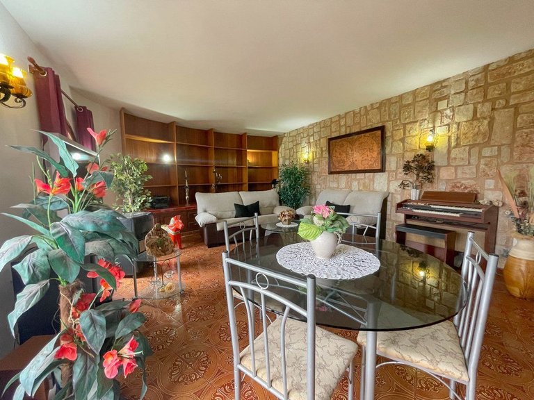 Villa for Sale in Algorfa, Alicante 42