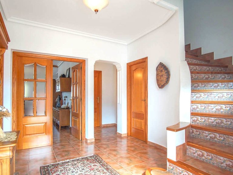 Villa for Sale in Pinoso, Alicante 8