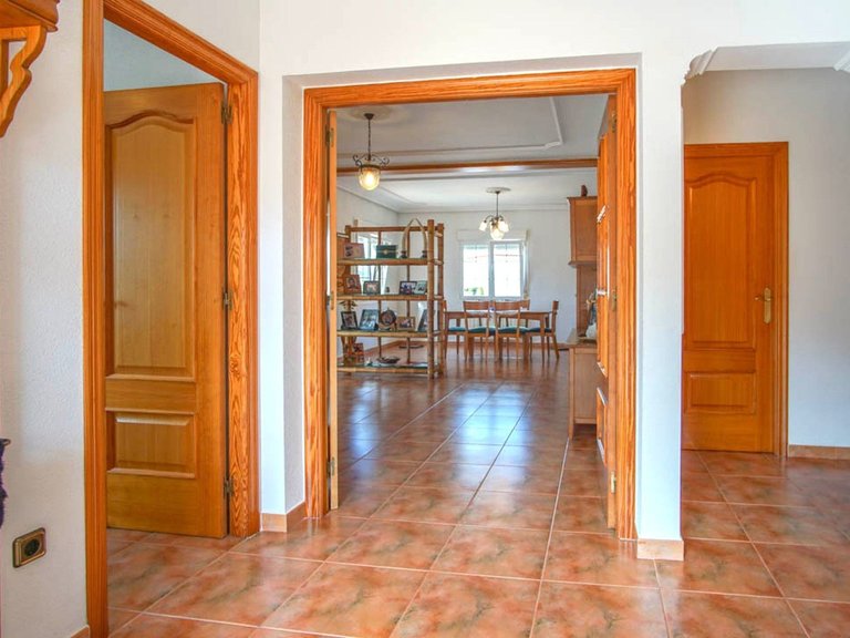 Villa for Sale in Pinoso, Alicante 10