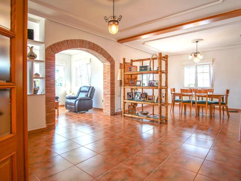 Villa for Sale in Pinoso, Alicante 11