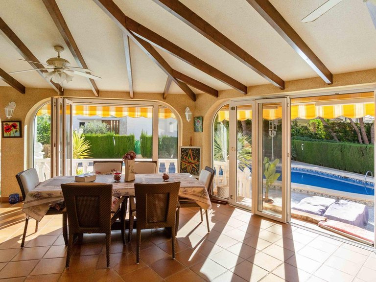 Villa for Sale in Cabo Roig, Alicante 33