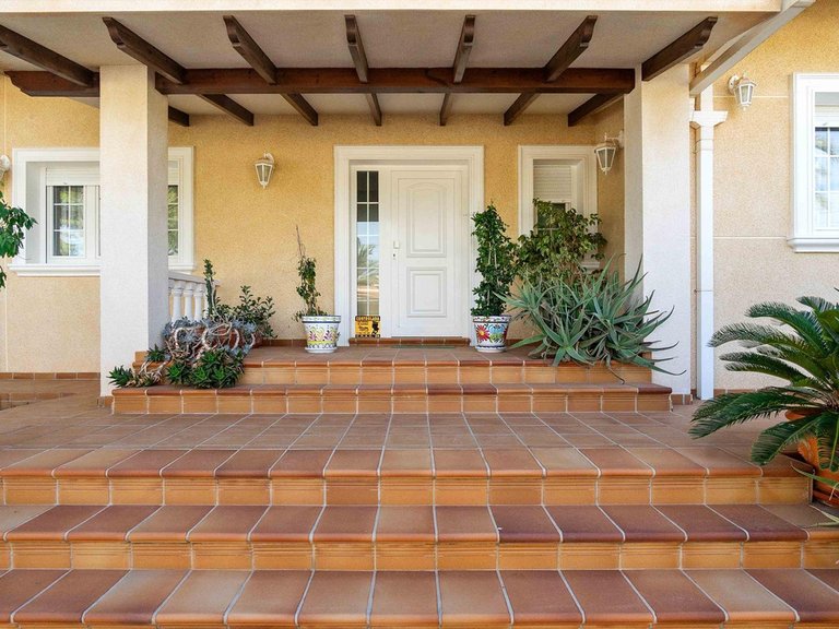 Villa for Sale in Cabo Roig, Alicante 45