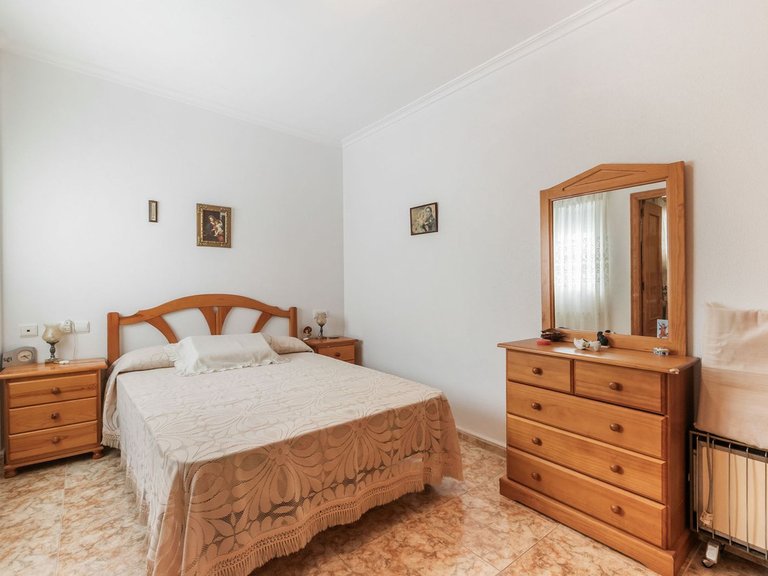 Apartment for Sale in Torrevieja, Alicante 12