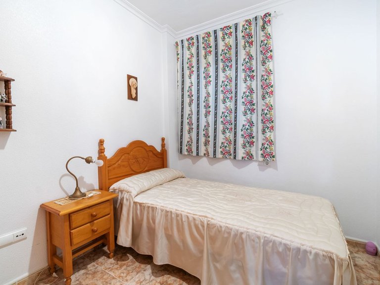 Apartment for Sale in Torrevieja, Alicante 14