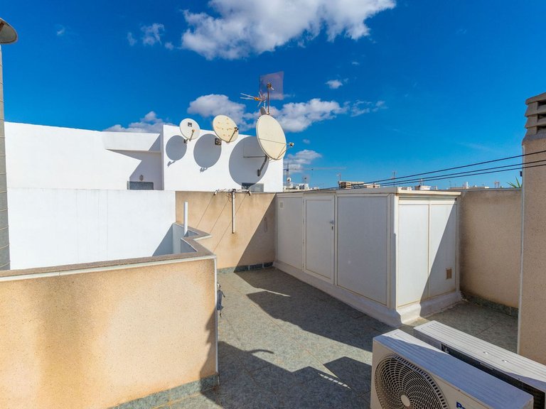 Apartment for Sale in Torrevieja, Alicante 15