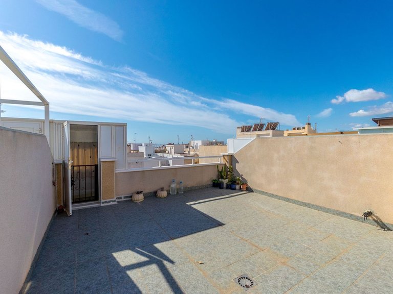 Apartment for Sale in Torrevieja, Alicante 18