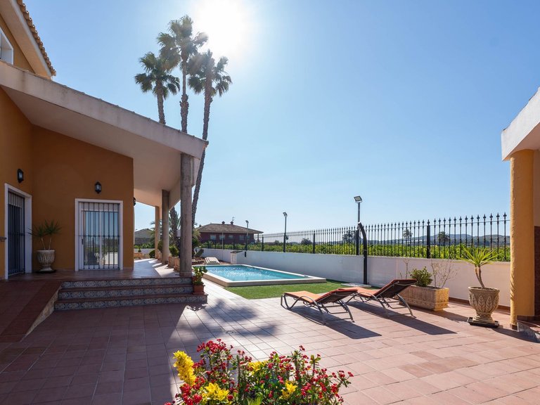Villa for Sale in Orihuela, Alicante 11