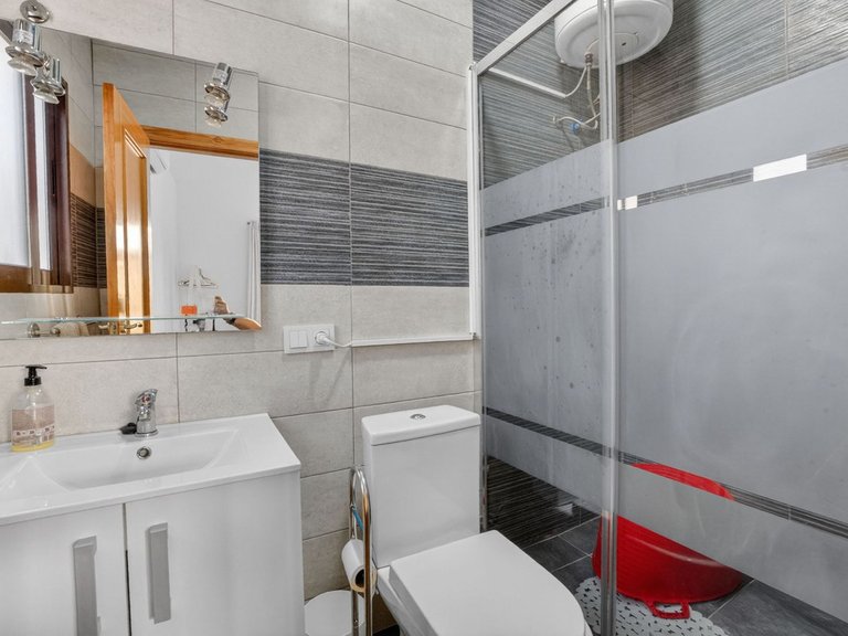 Villa for Sale in Torrevieja, Alicante 19