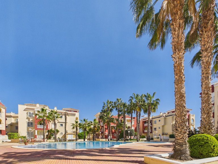 Apartment for Sale in Los Alcazares, Murcia 36